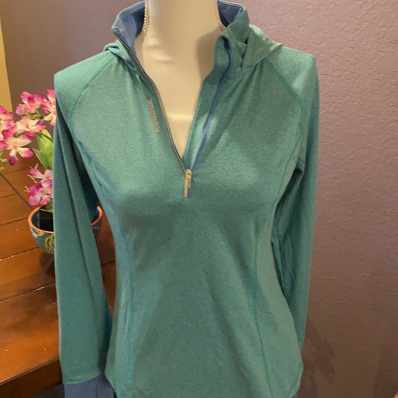 Reebok lightweight aqua zip up hoodie with pocket - Picture 3 of 16